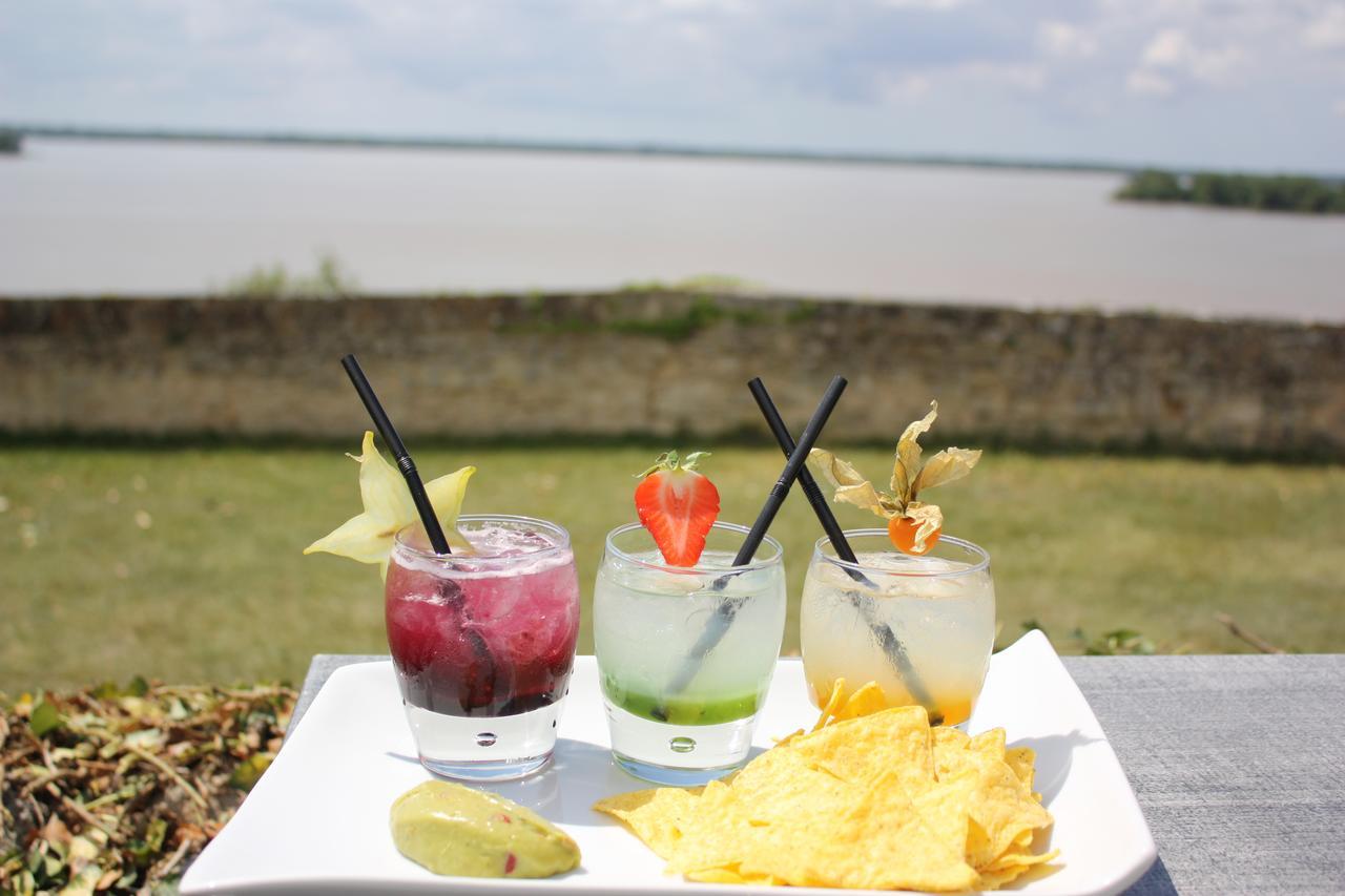 Logis Hotel Restaurant La Citadelle Блеи-э-Сент-Люс Экстерьер фото